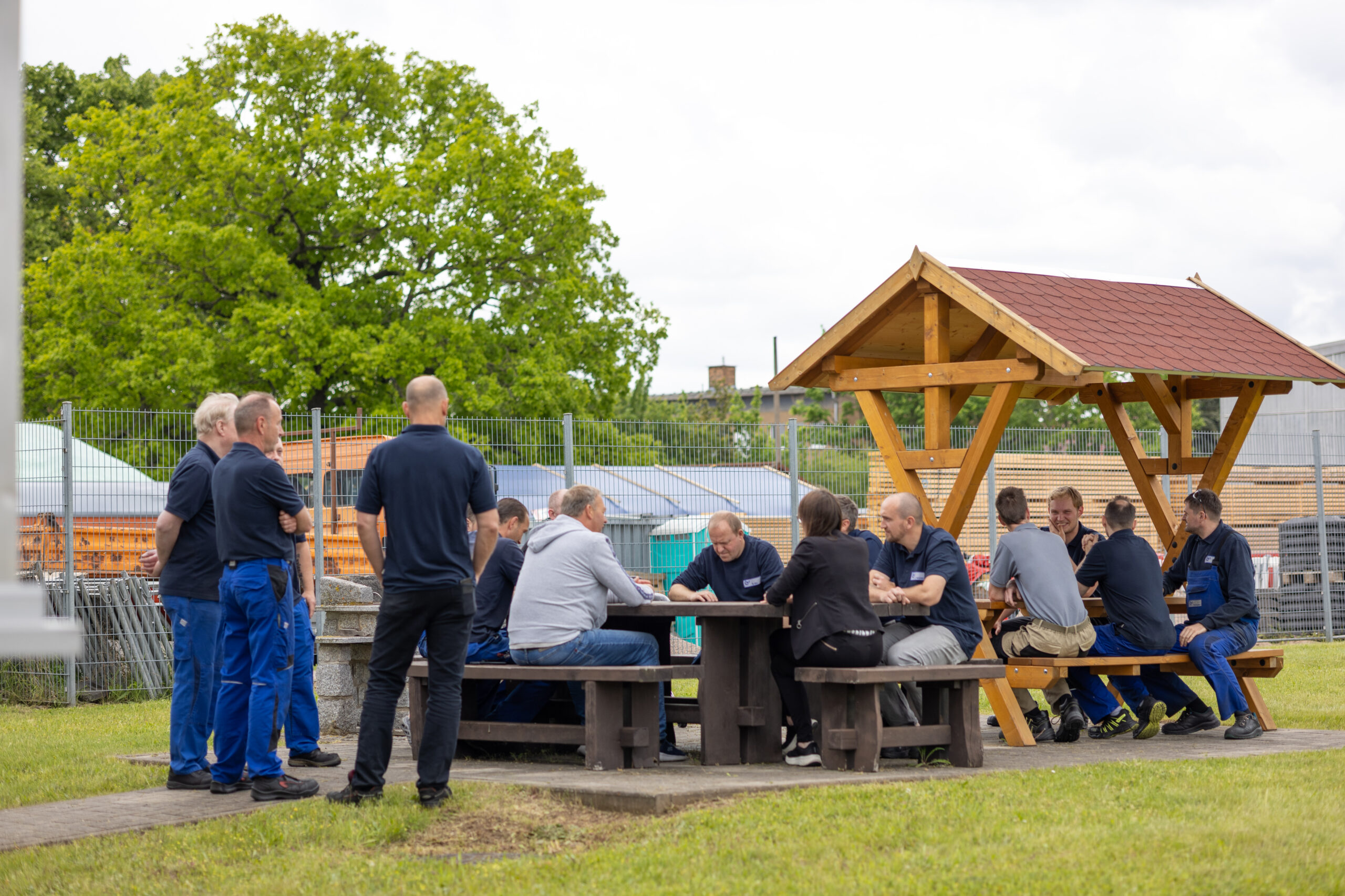 AVT Team Pause im Grünen