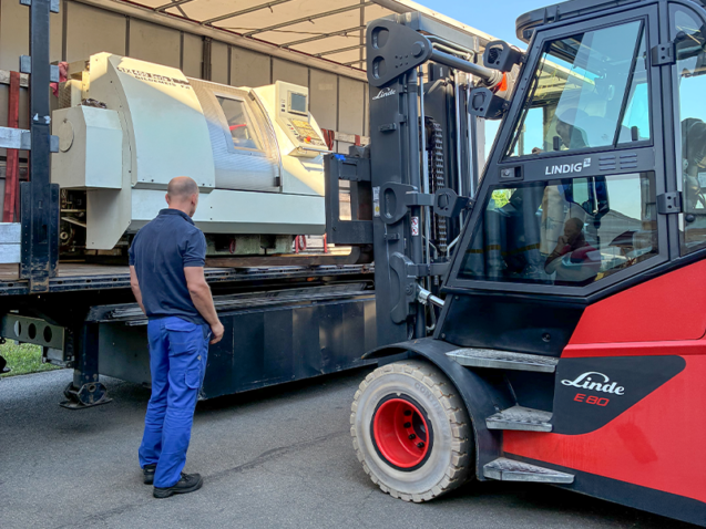 Maschinenlieferung bei der AVT-Gildemeister CTX 400